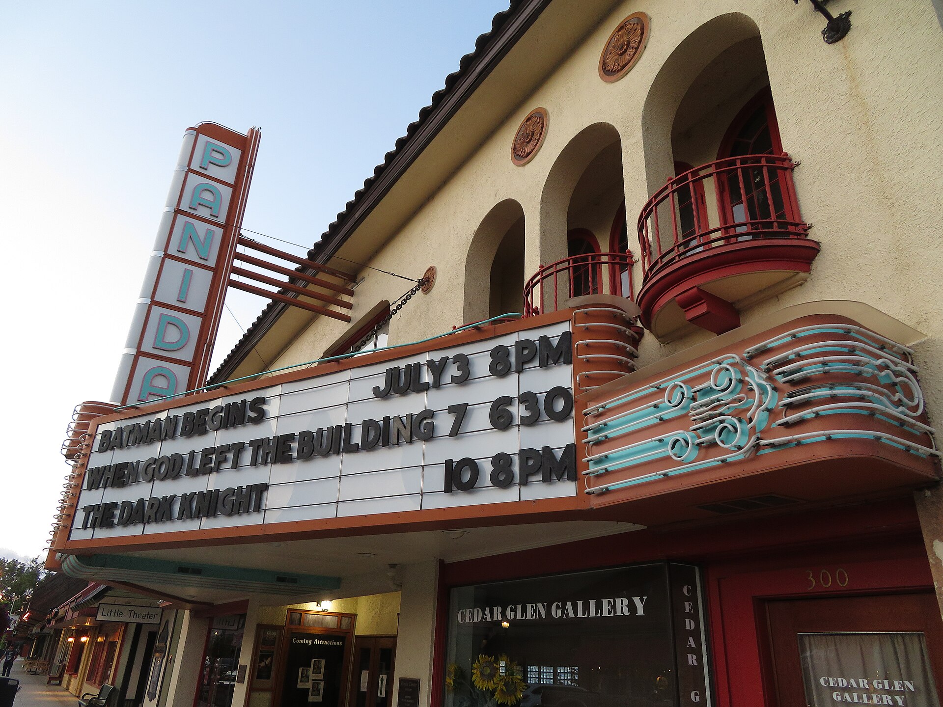 Panida Theater, downtown